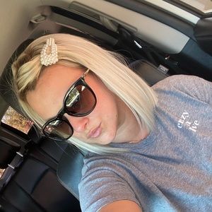 Meet your Posher, Inay